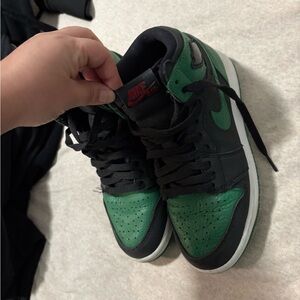 Nike Black and Gray Athletic Shoes